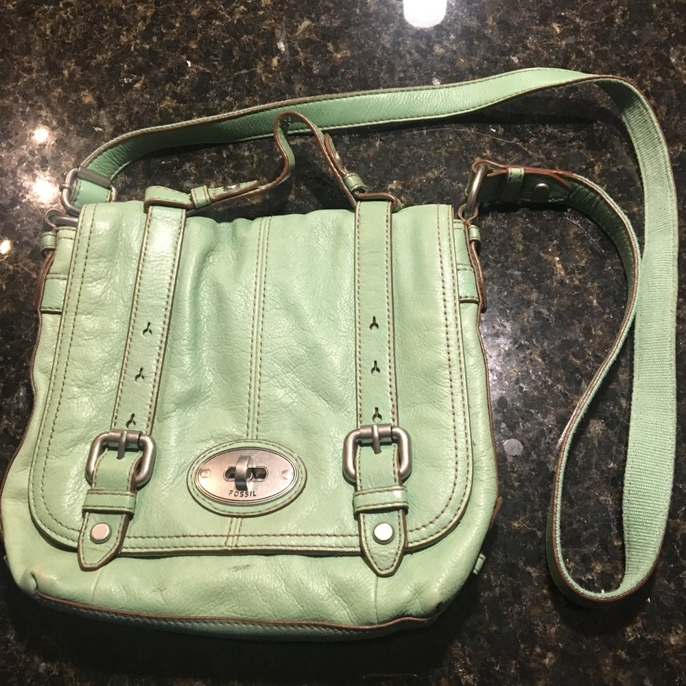 fossil crossbody bag